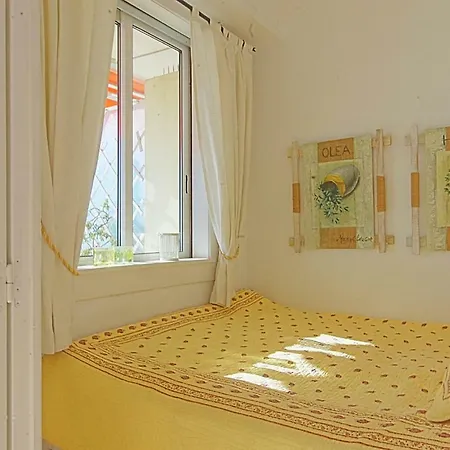 Cros De Apartmán *